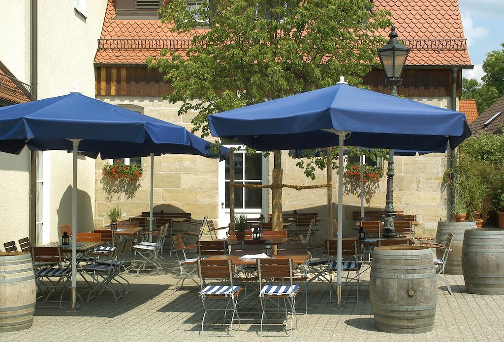 Landgasthof Und Hotel Weisser Lowe Eckental エクステリア 写真