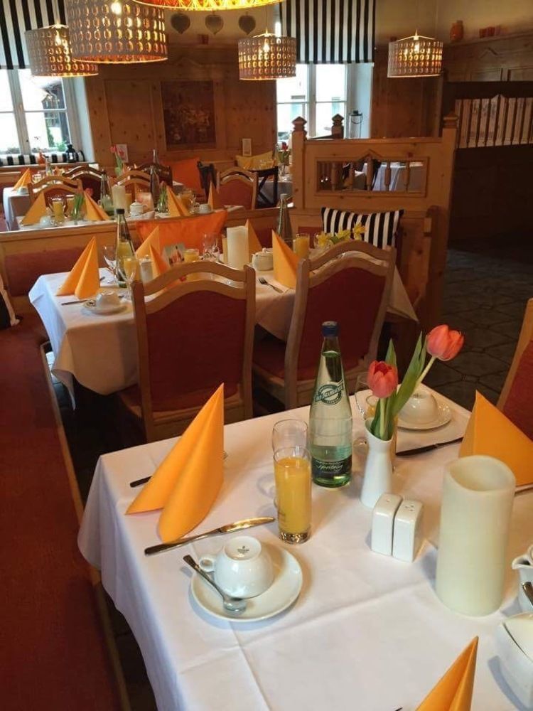 Landgasthof Und Hotel Weisser Lowe Eckental エクステリア 写真